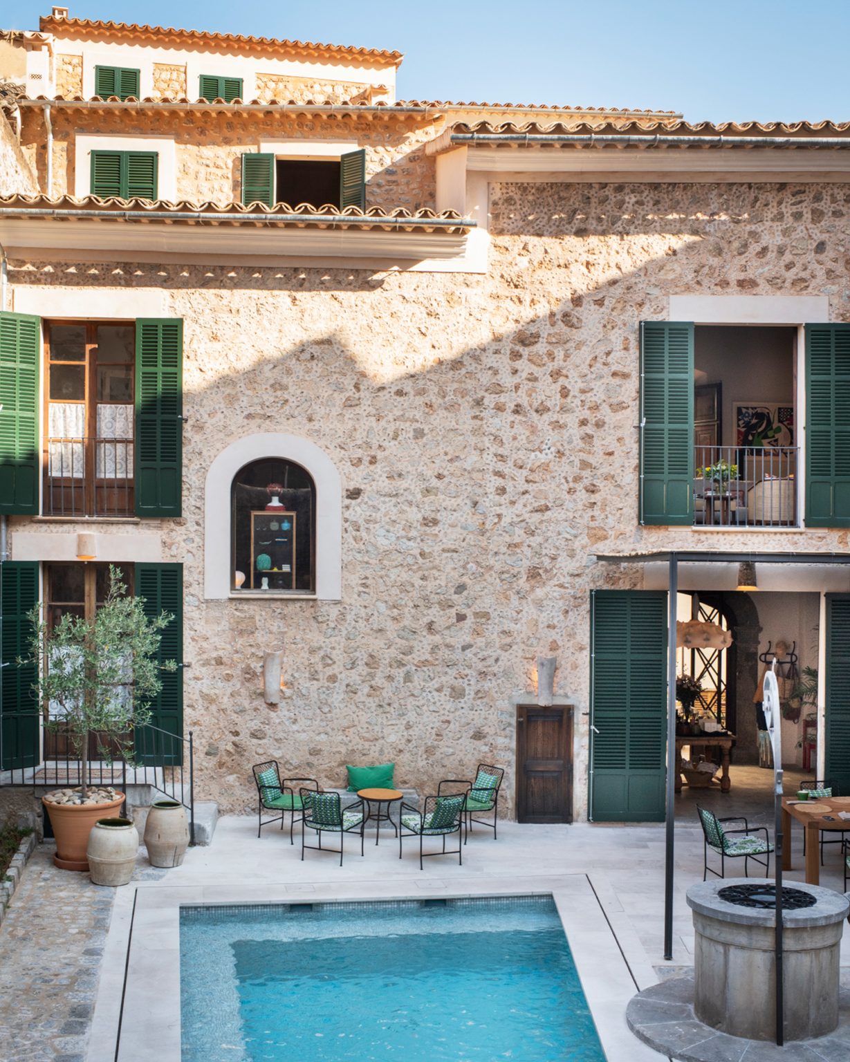 maison en pierre avec piscine Majorque