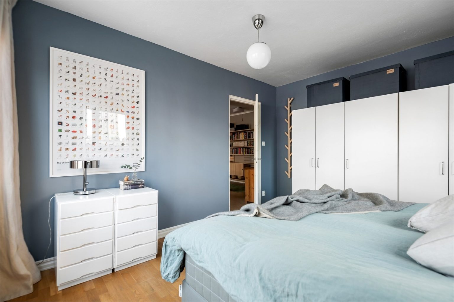 chambre bleue décoration scandinave