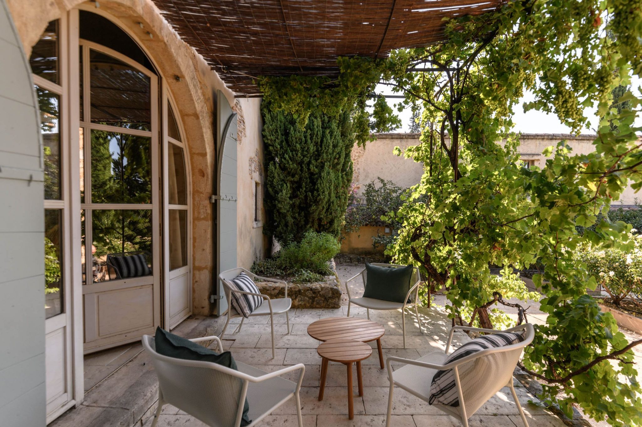 Une maison en pierre authentique aux Baux-de-Provence