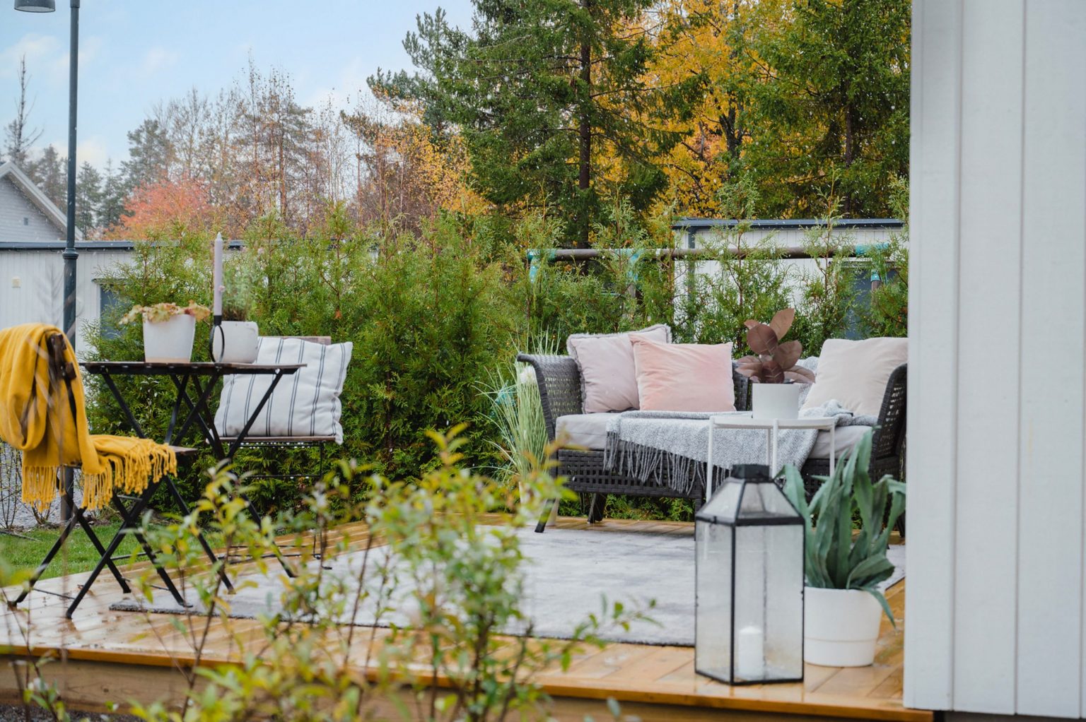 terrasse bois petite maison 42m2