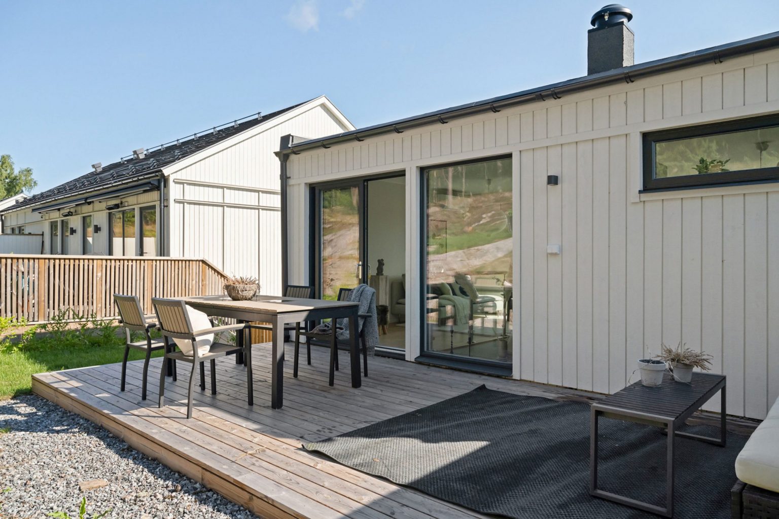 petite maison 50m2 avec terrasse bois