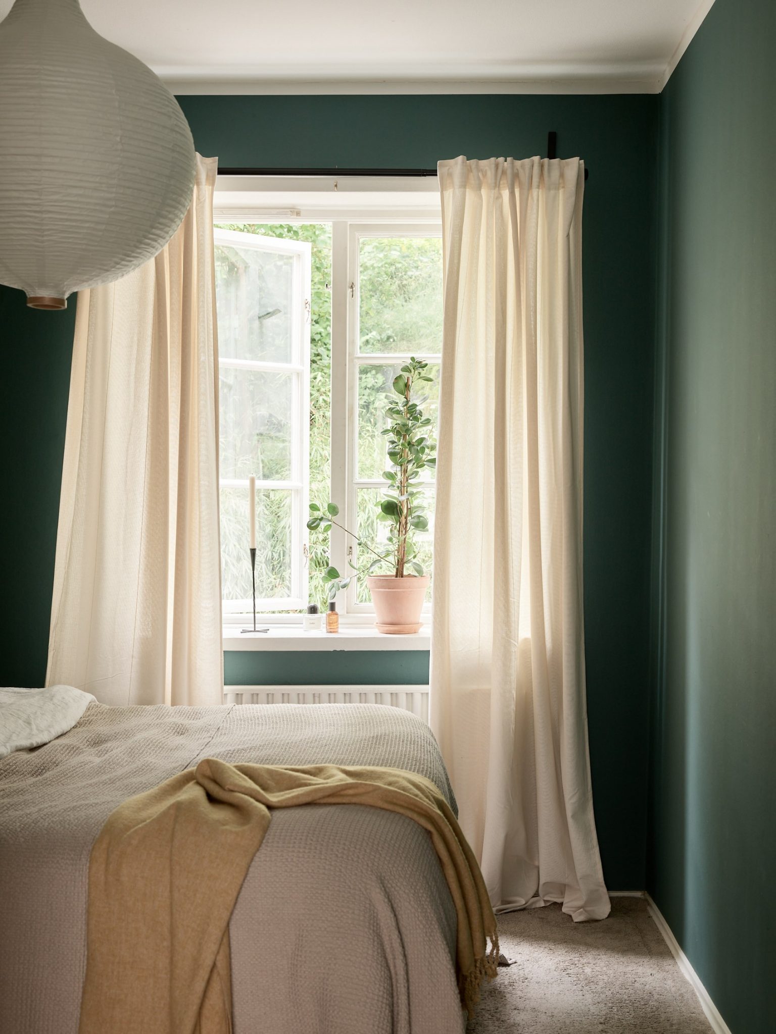 chambre murs verts