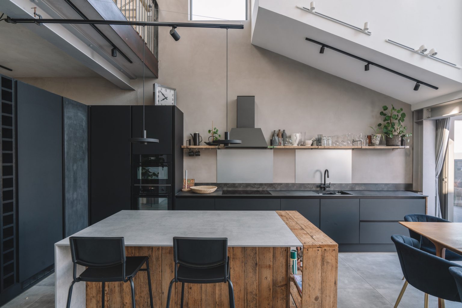 cuisine design grise maison architecte