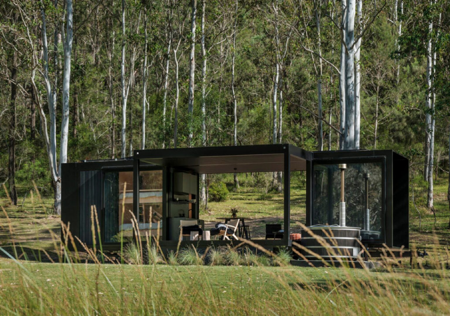 petite maison en bois hors-réseaux Billy' s Hideaway