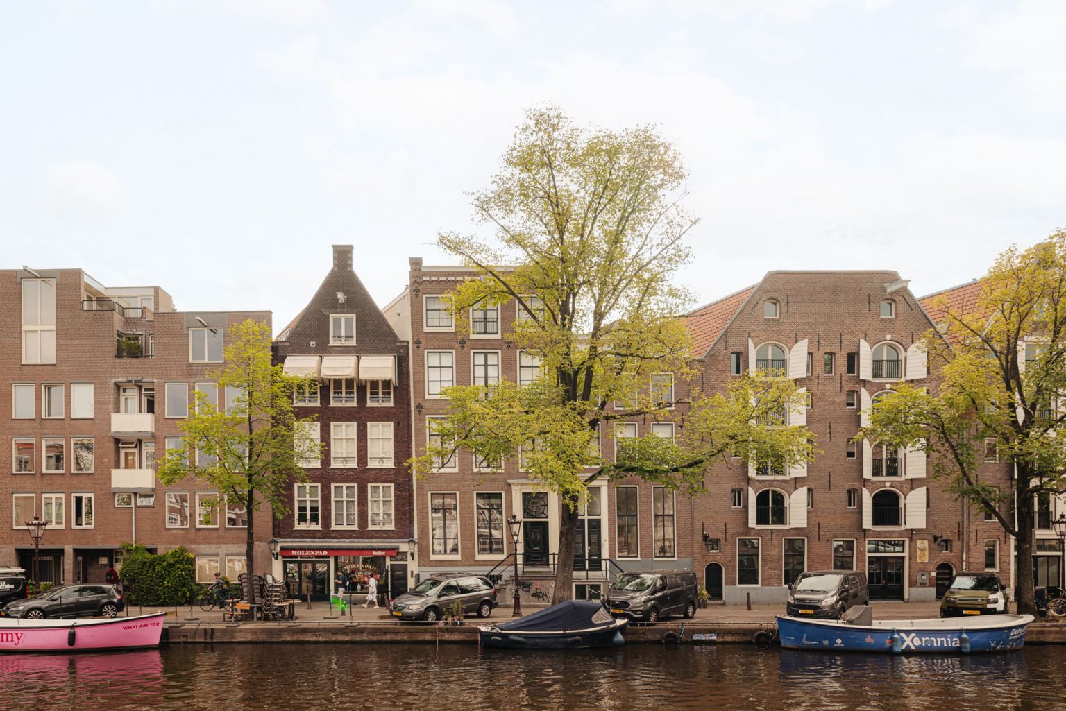 maison du canal à Amsterdam