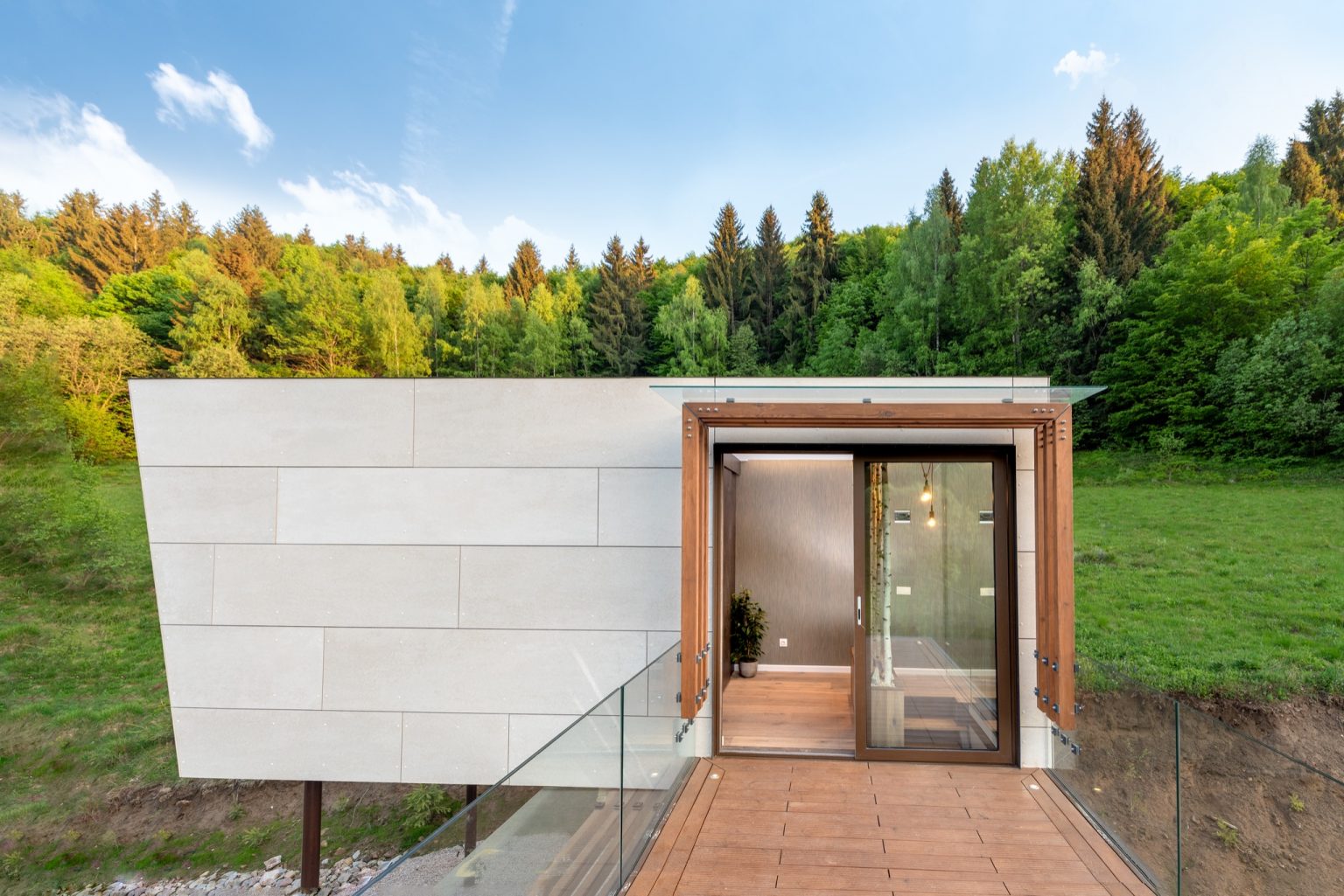 petite maison 35m2 sur deux niveaux préfabriquée Cabini