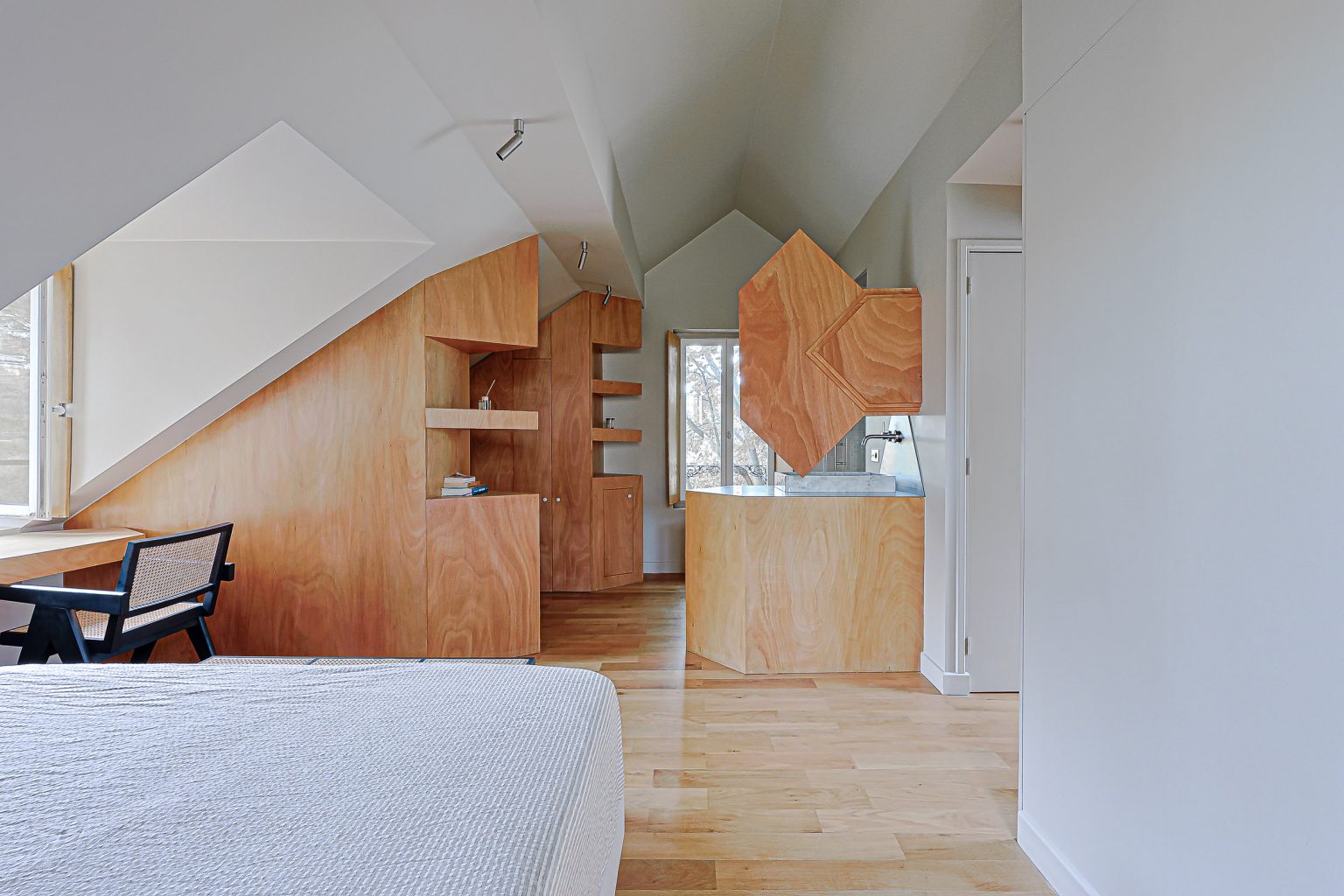 chambre avec salle de bain maison Paris agrandie