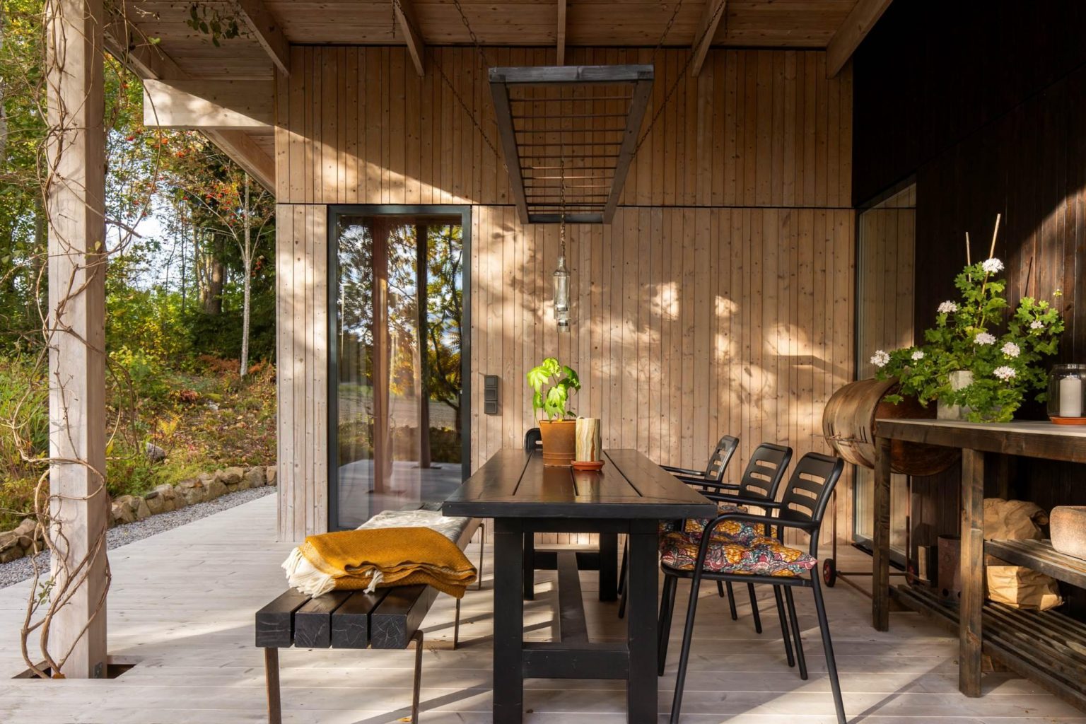 terrasse couverte maison contemporaine