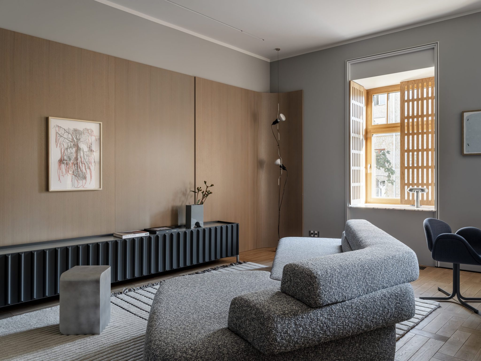 Un appartement moderne de 124m2 dans des tons de gris