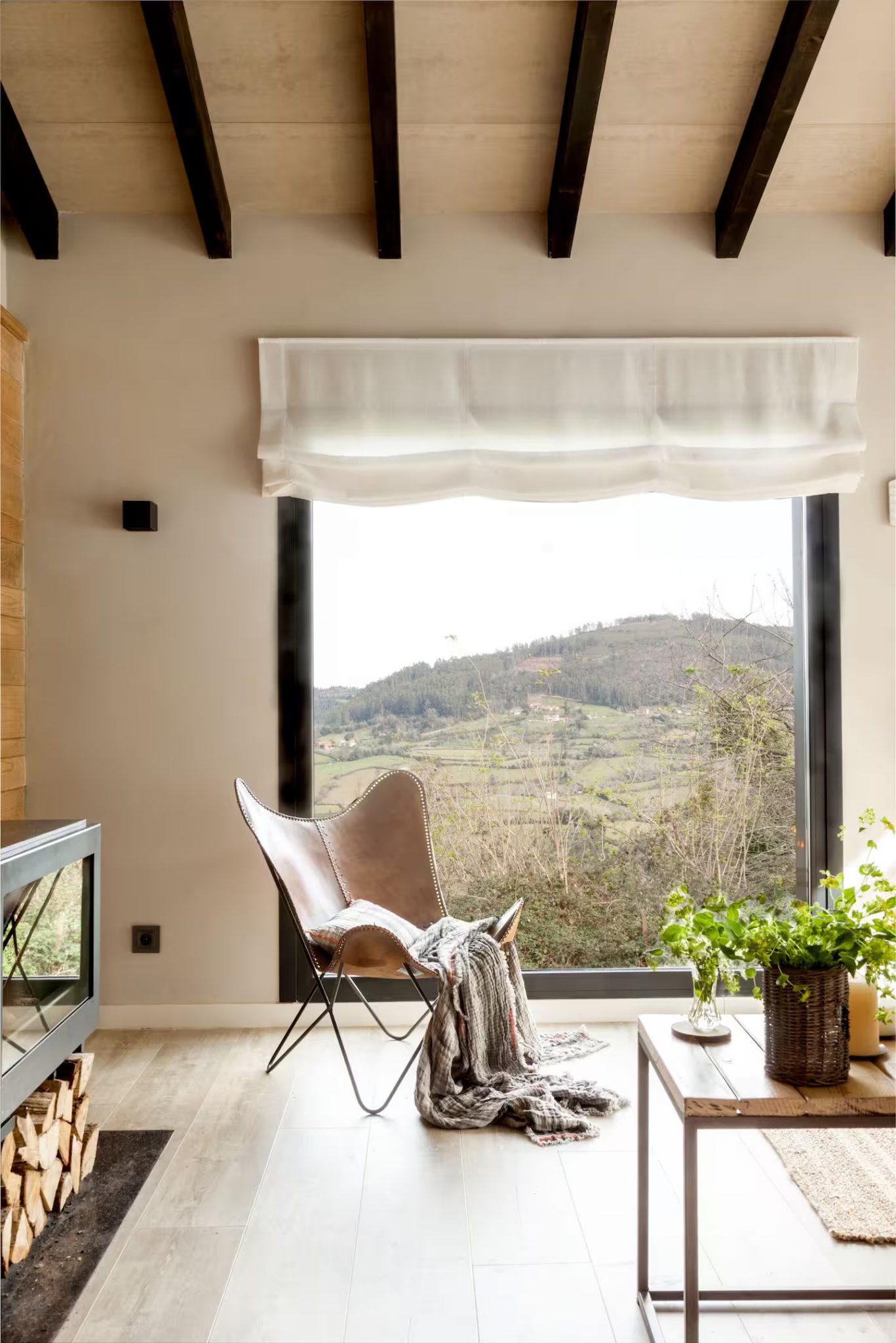 salon décoration contemporaine maison en bois de 80m2 dans les Asturies
