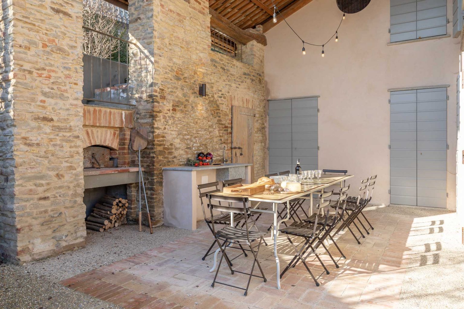 terrasse avec cuisine d'été Casa Moscata