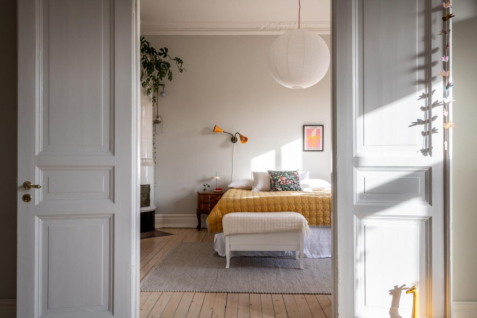 chambre avec poêle scandinave appartement ancien de 87m2