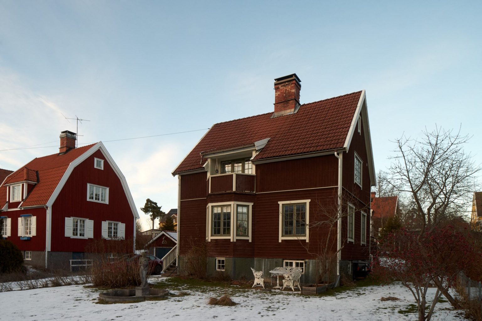 maison ancienne en bois rouge Suède