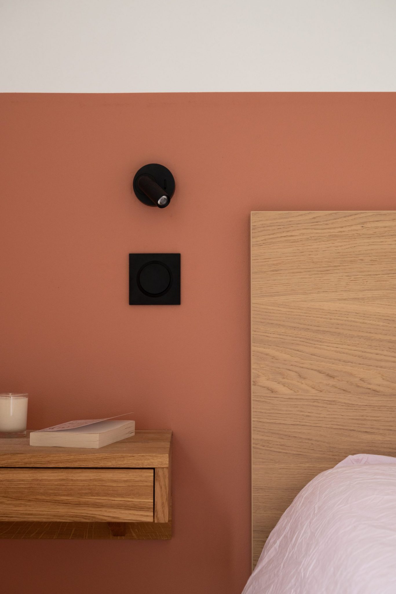 chambre terracotta photo ©Cassandre Favaro
