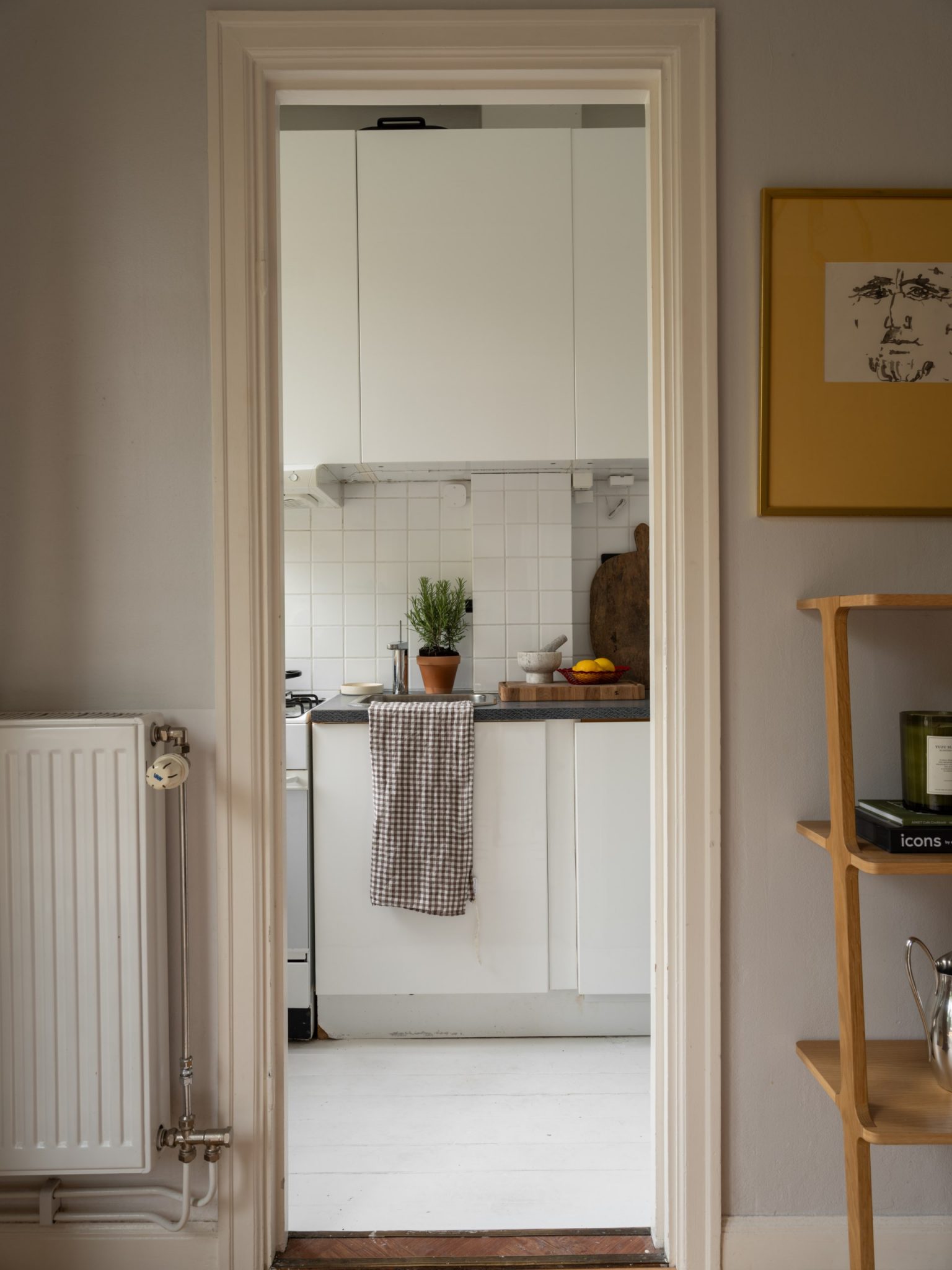 cuisine blanche fermée