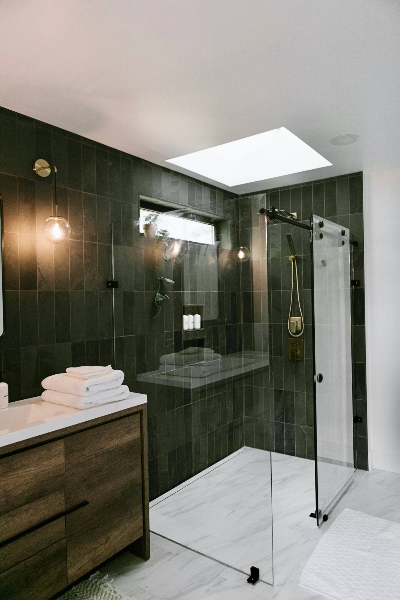 salle de bain moderne Texter Mountain Home