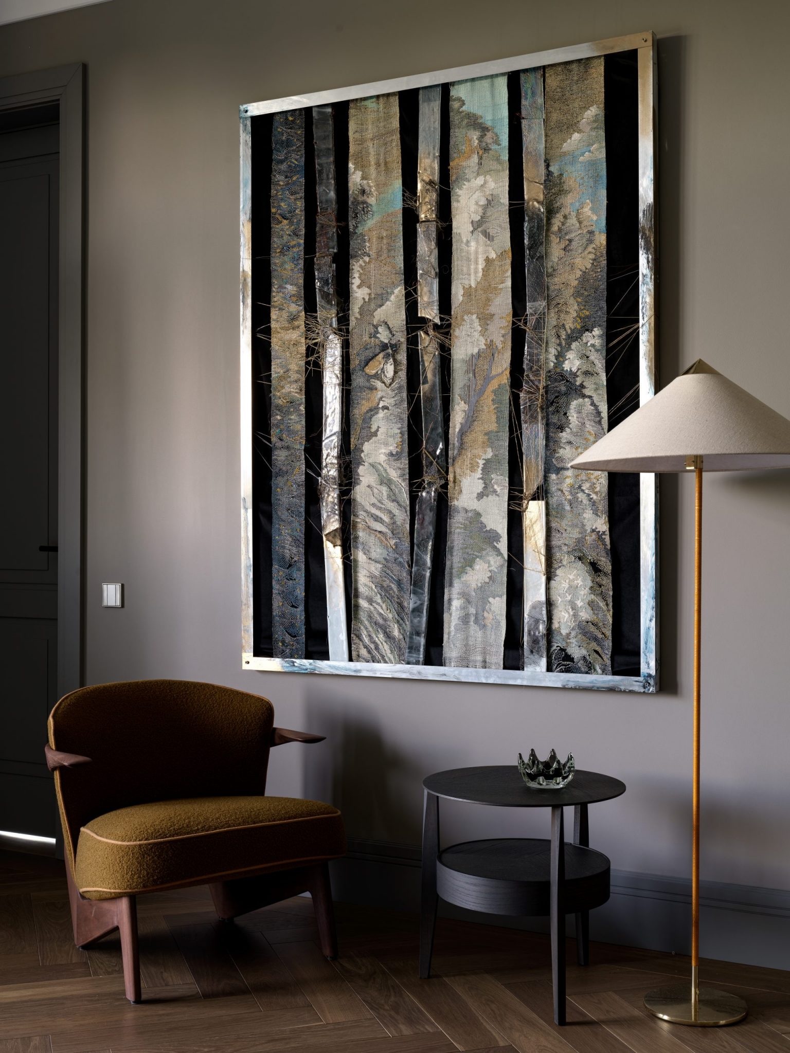 salon avec tableau contemporain 