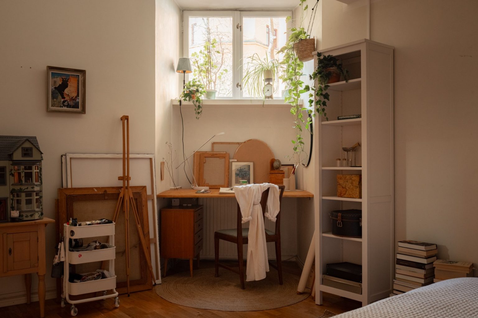 espace bureau dans chambre