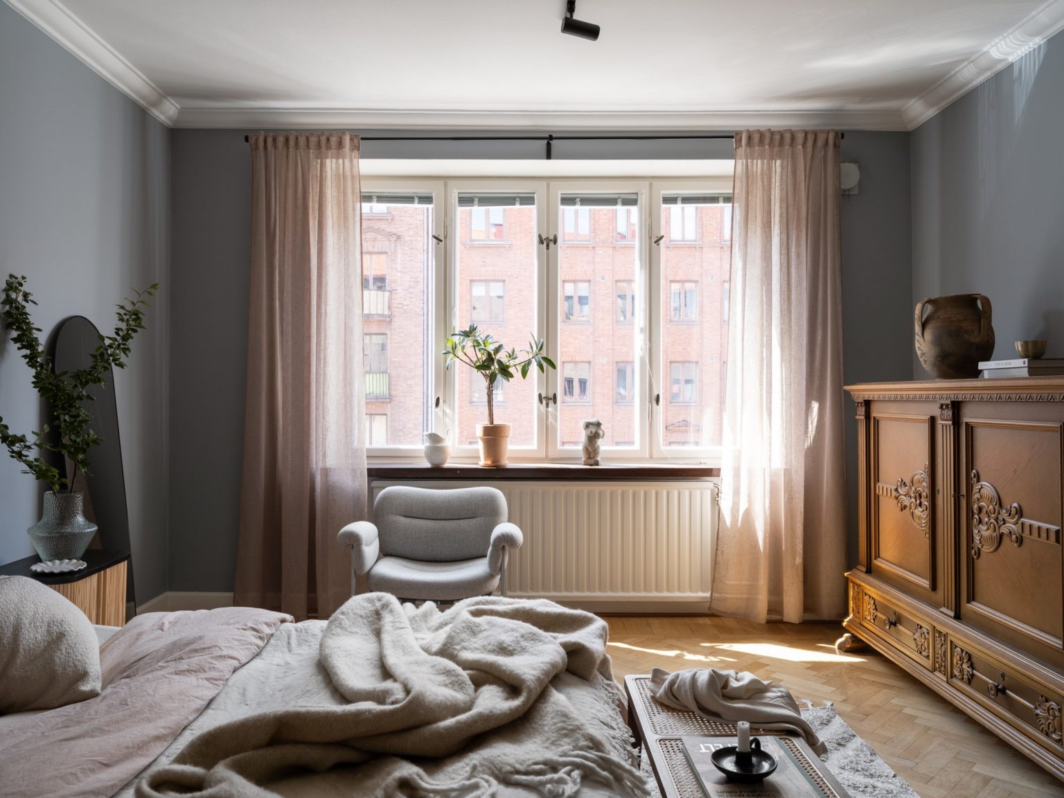 chambre murs gris