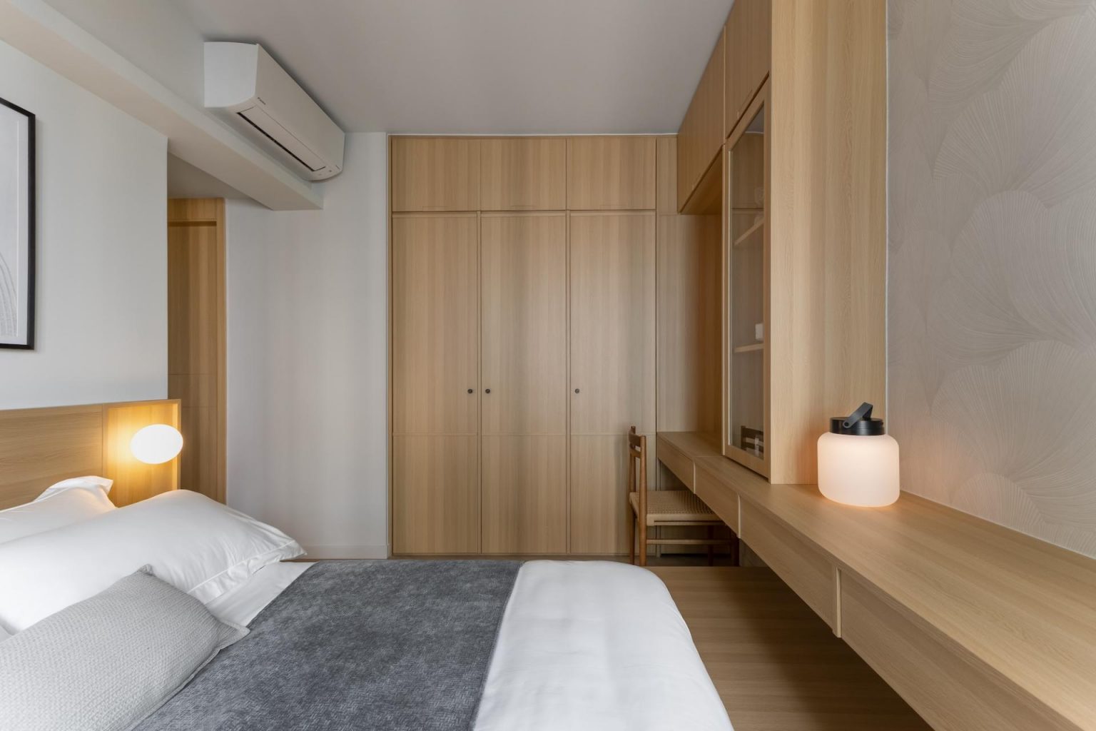 chambre décoration design bois et gris