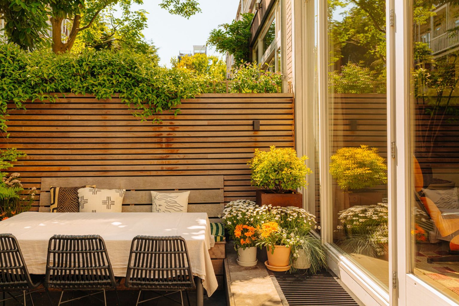jardin appartement avec claustra bois