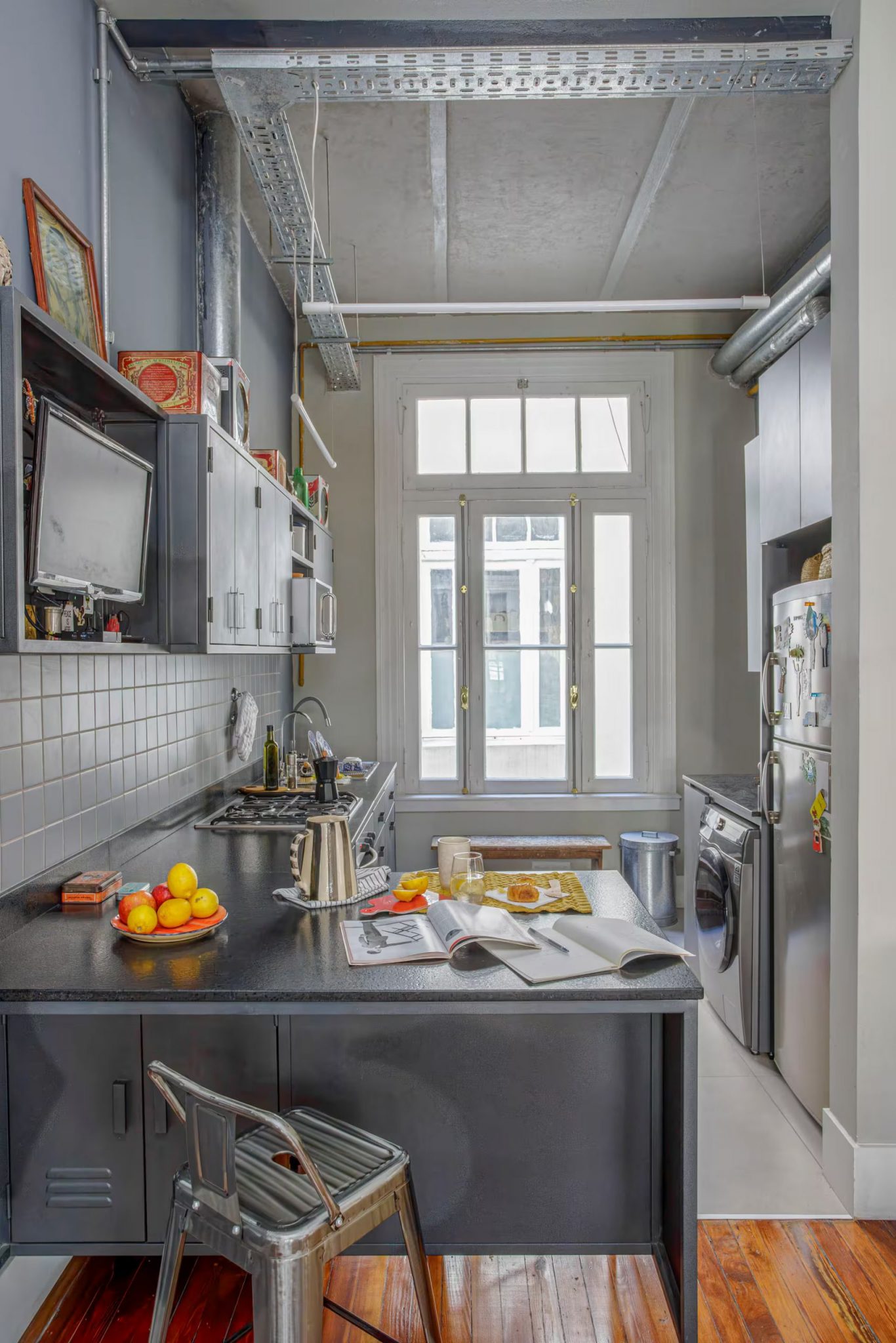 cuisine style industriel appartement rénové par architecte