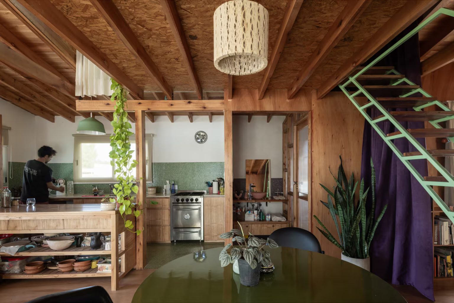 salon petite maison 64m2 bois et tôle
