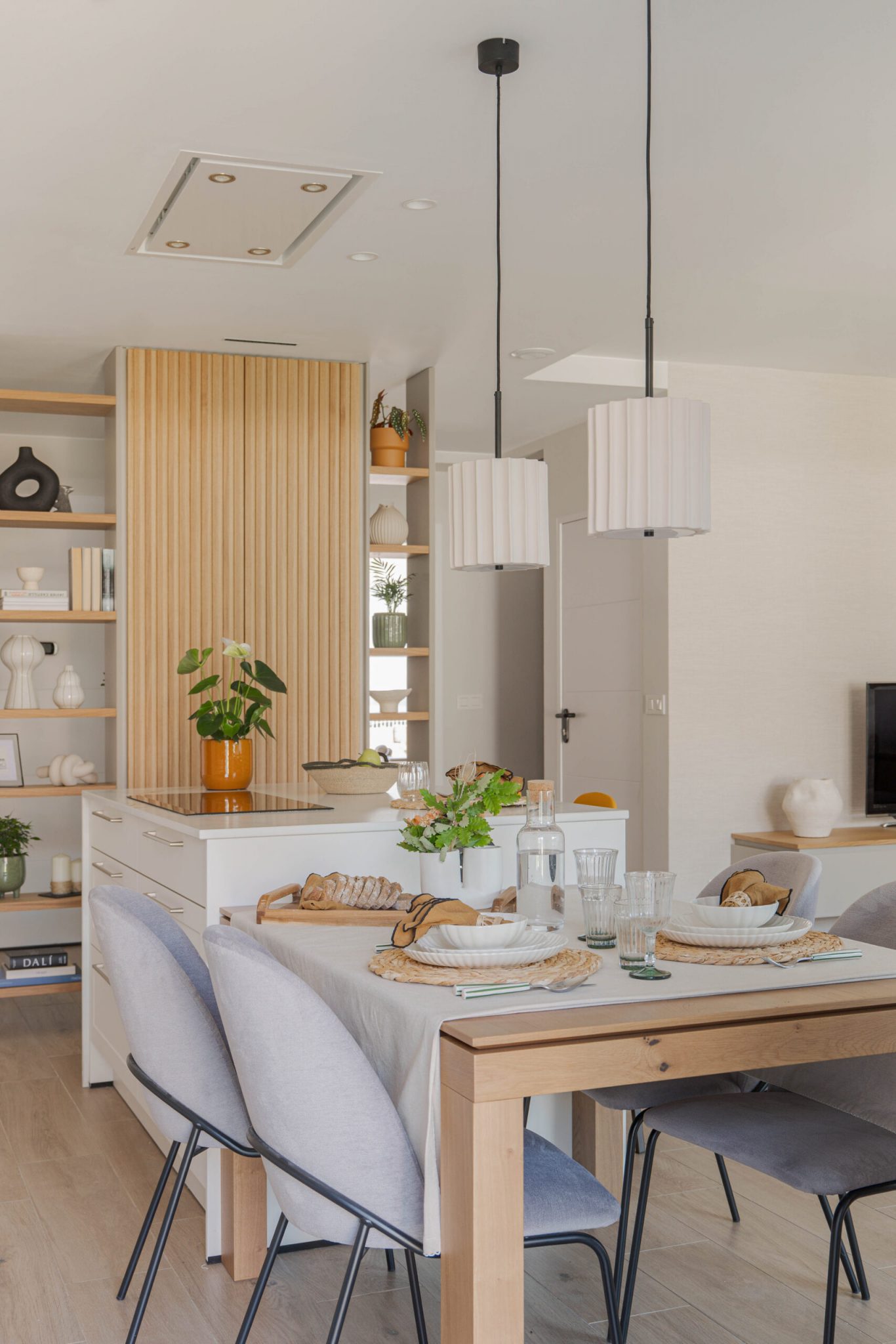 cuisine ouverte sur salon décoration contemporaine