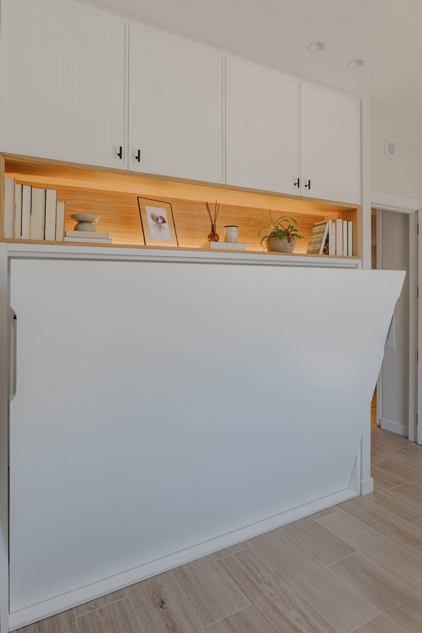 bureau avec lit escamotable mural