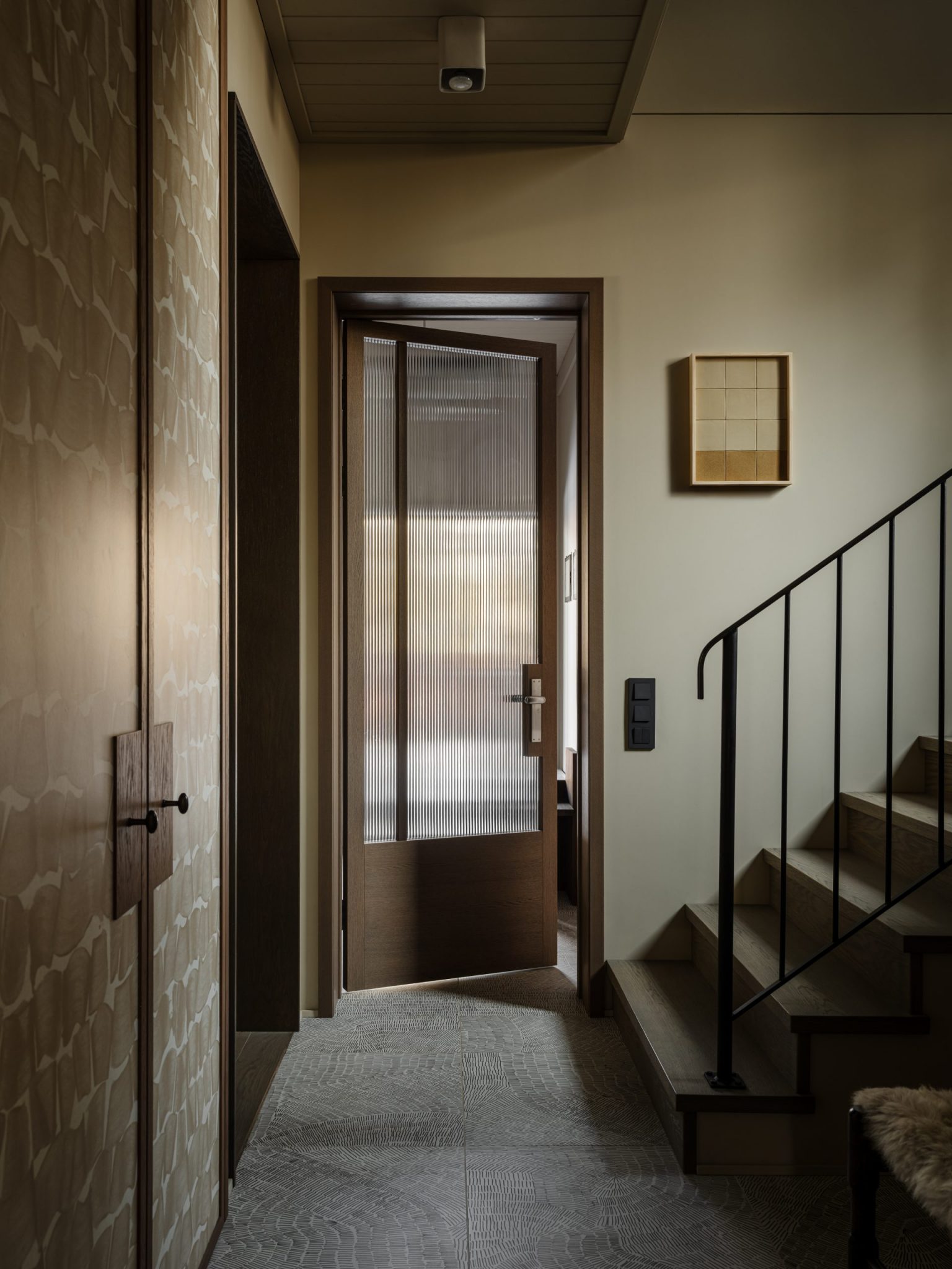 entrée avec escalier
