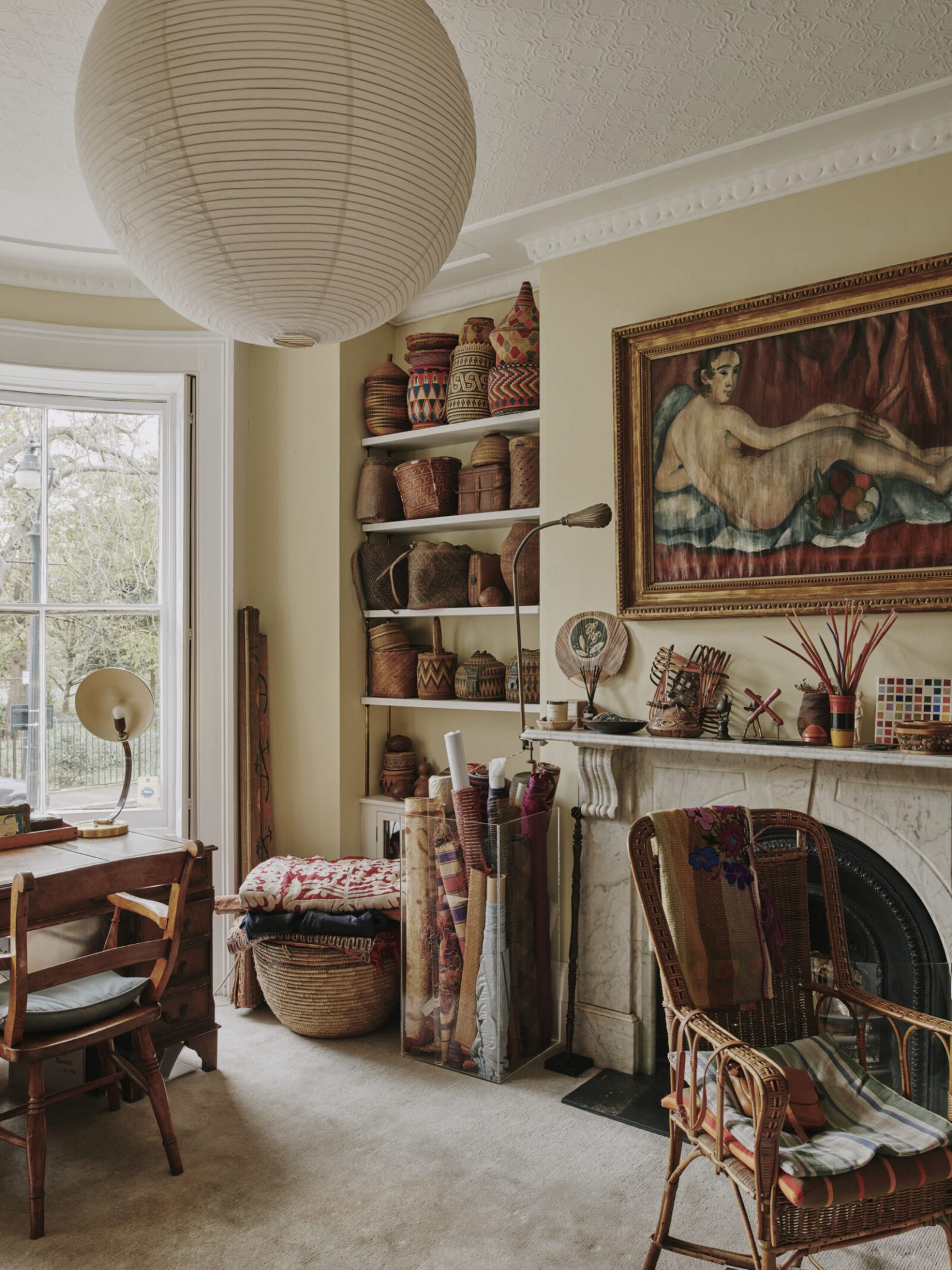 bureau avec bow-window décoration classique chic et anglaise