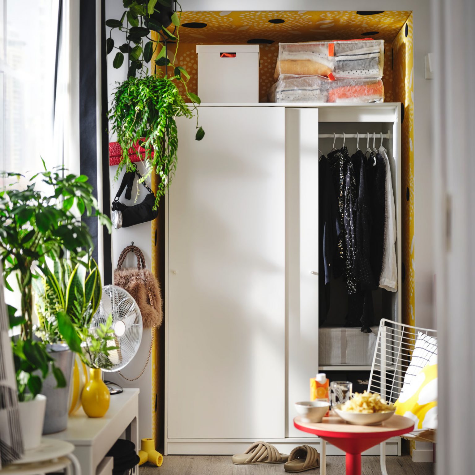 armoire chambre adolescent IKEA