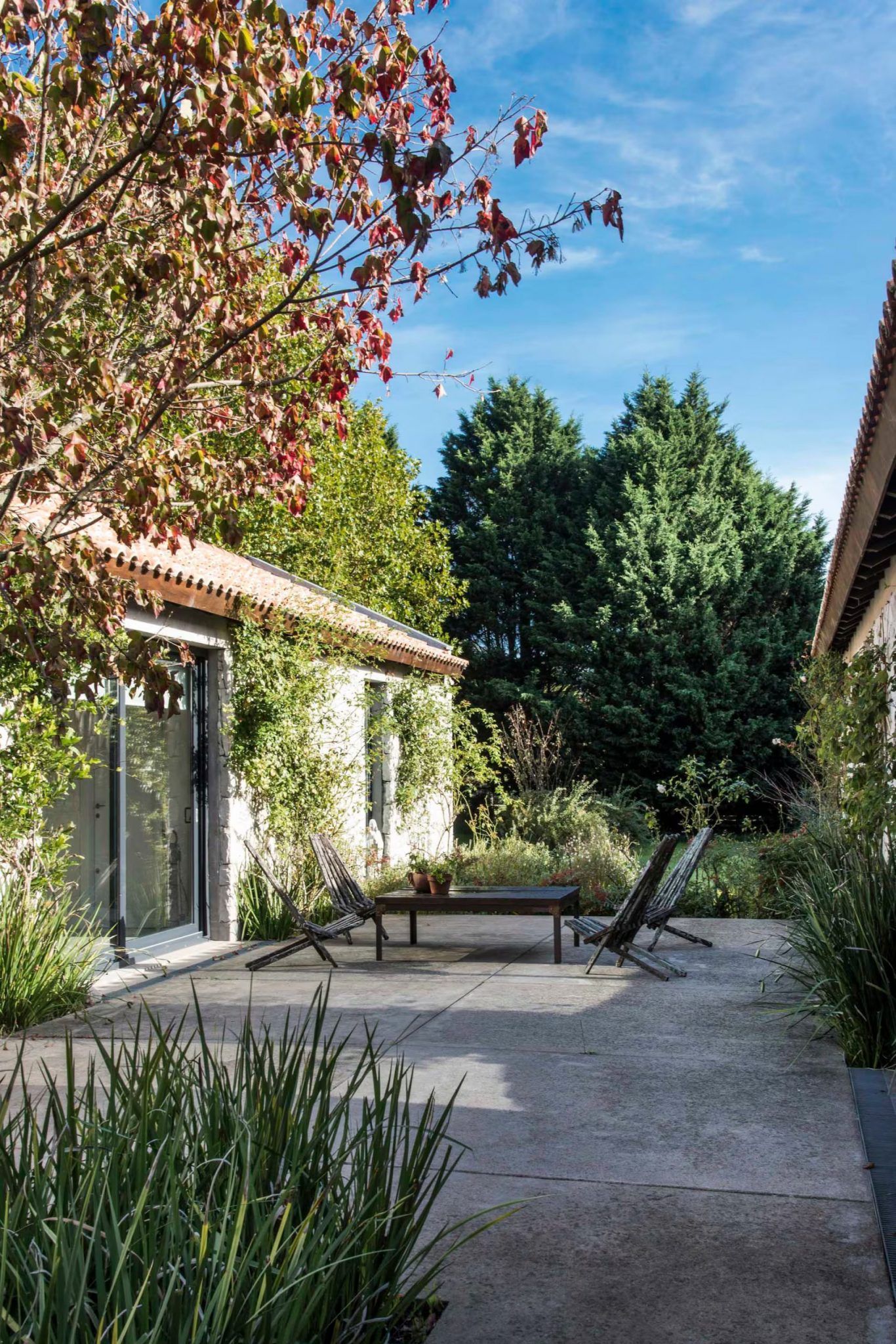 terrasse maison en pierres