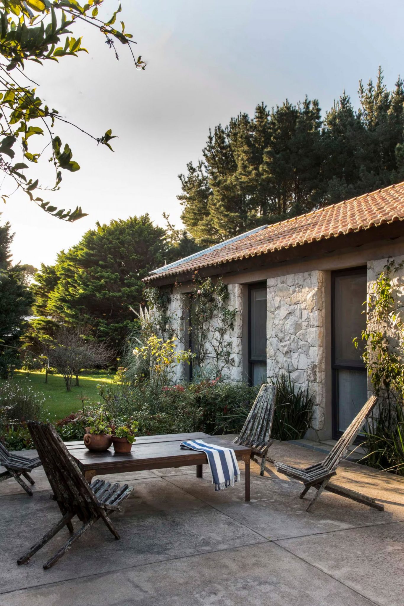 terrasse maison en pierres