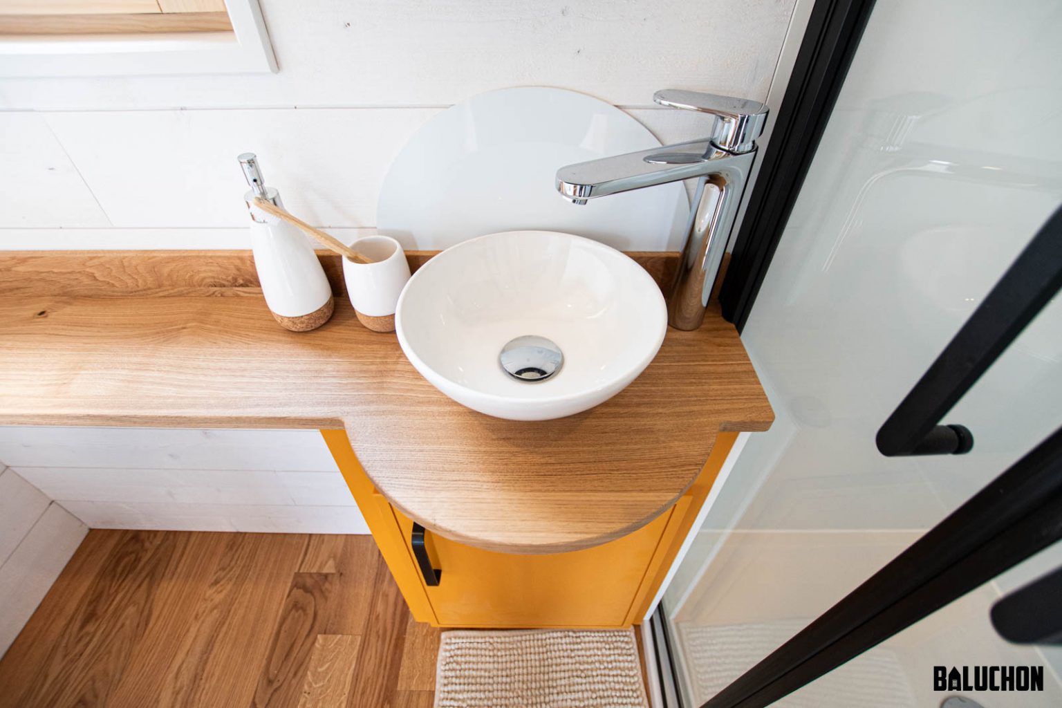 salle de bain mini maison mobile