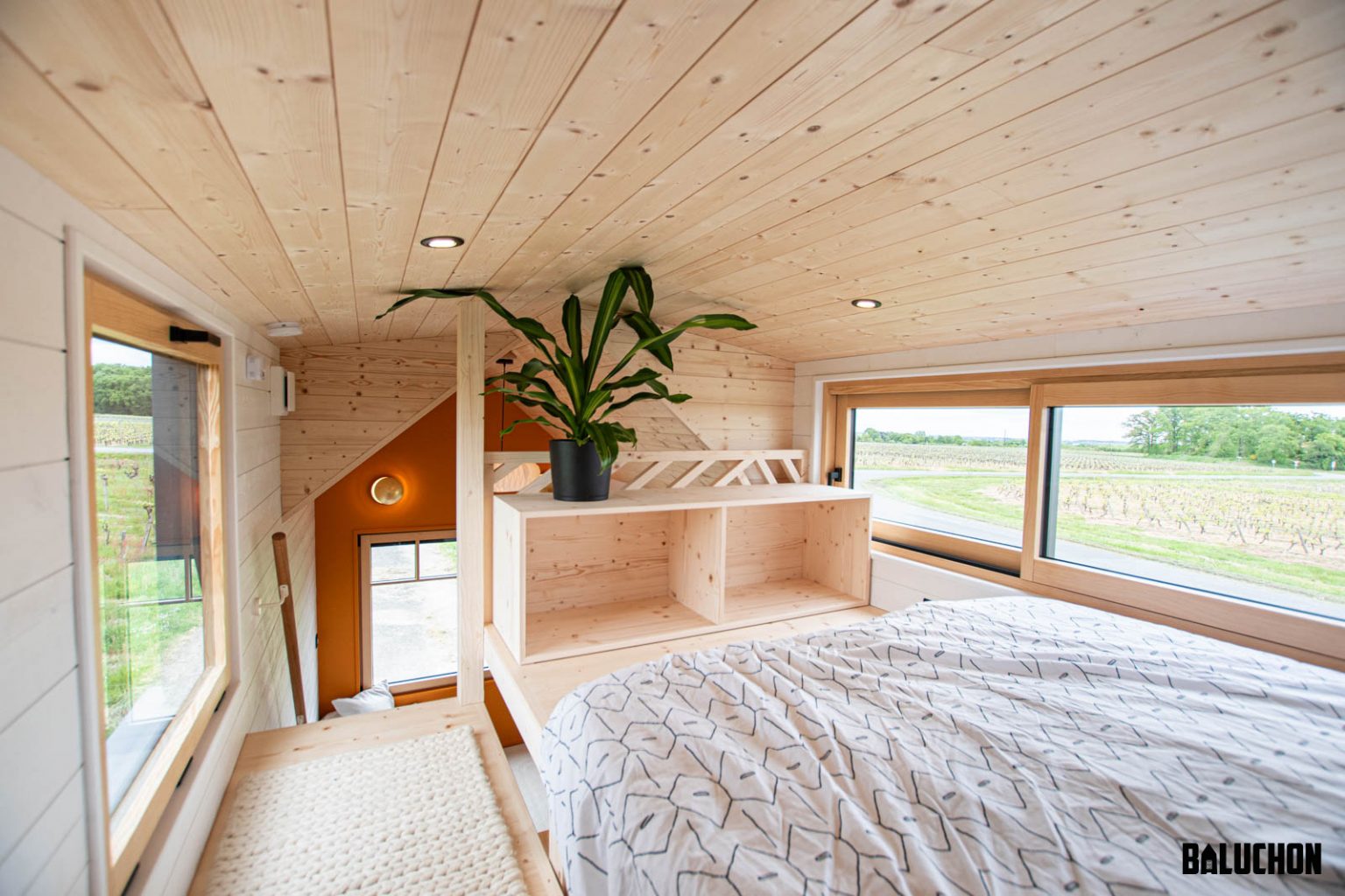 chambre sur mezzanine mini maison mobile