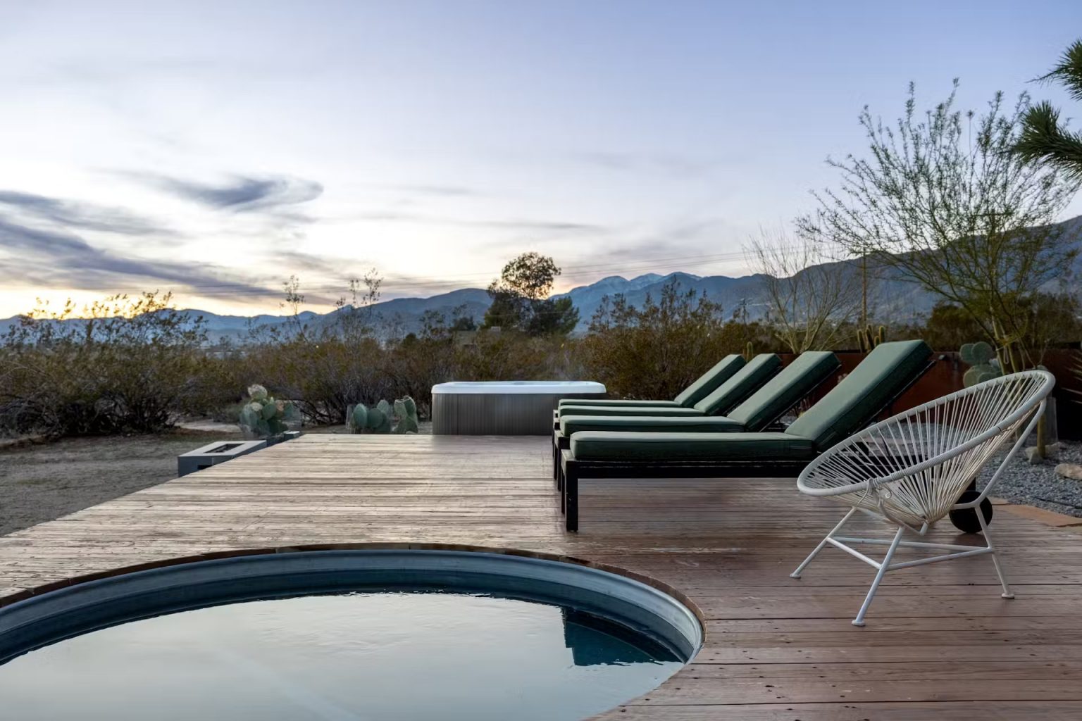 terrasse avec plunge pool ronde