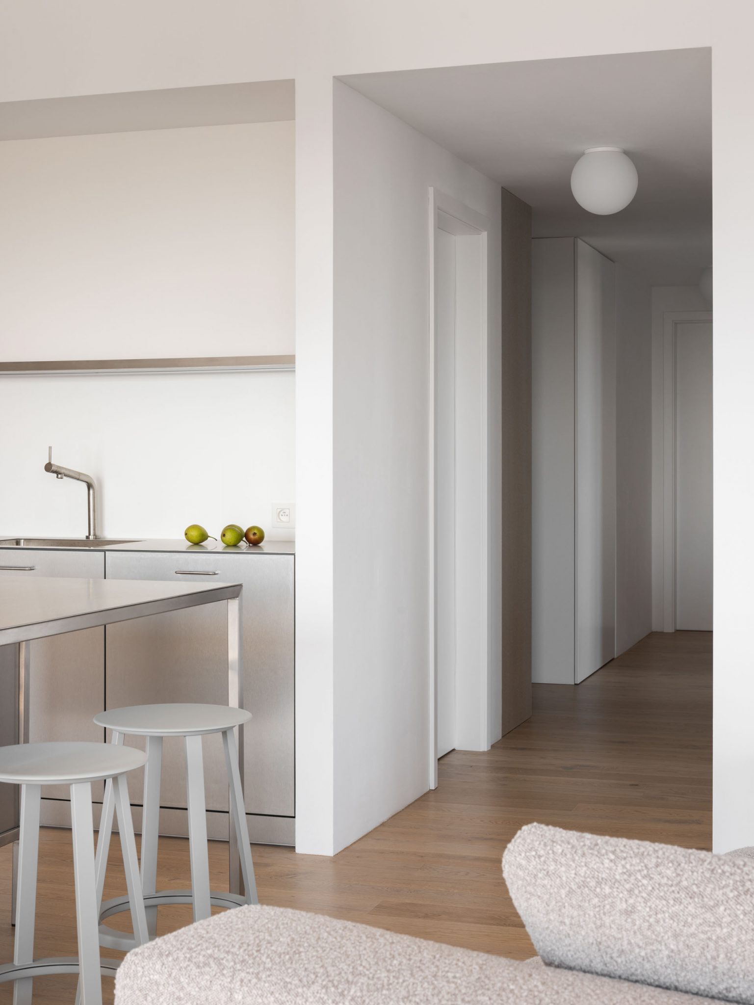 cuisine design ouverte avec îlot