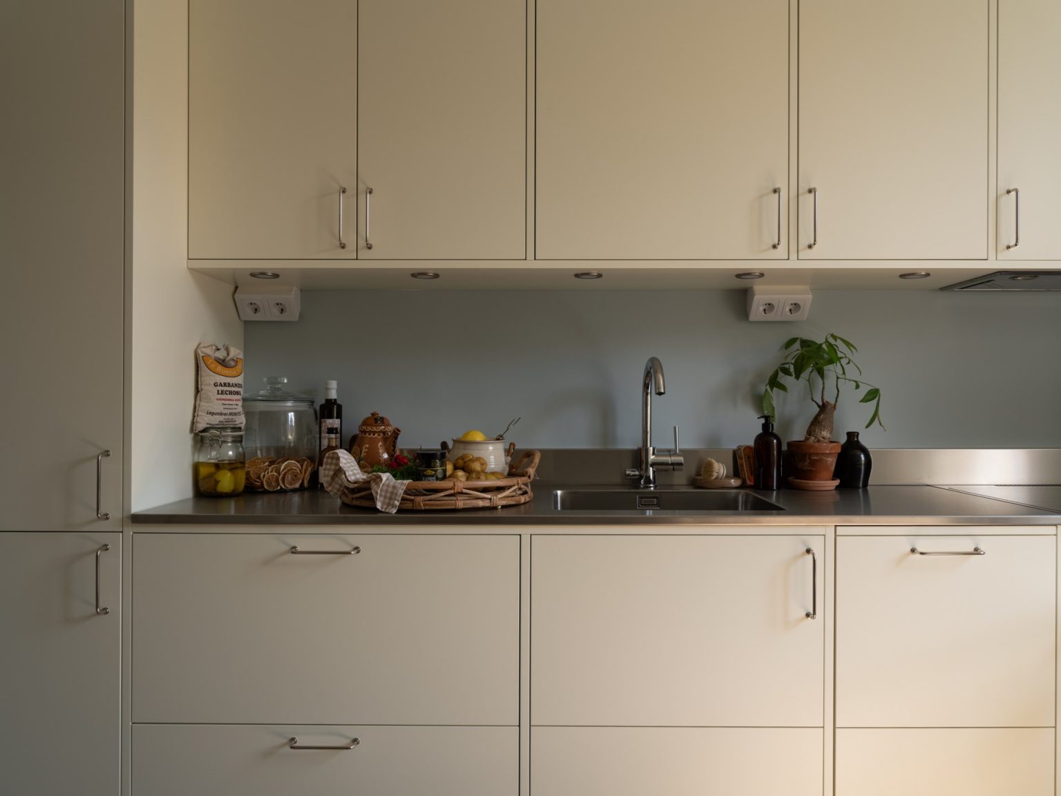 cuisine design beige