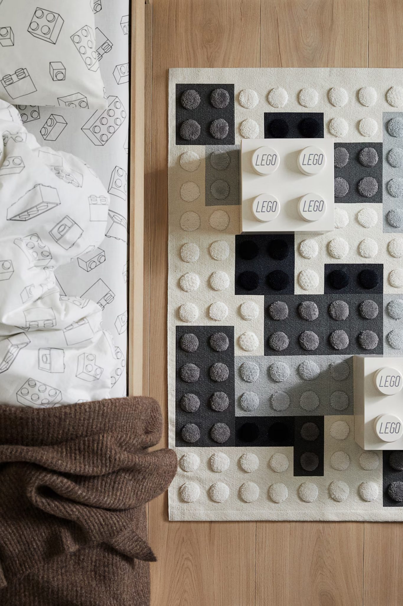 tapis LEGO et H&M Home