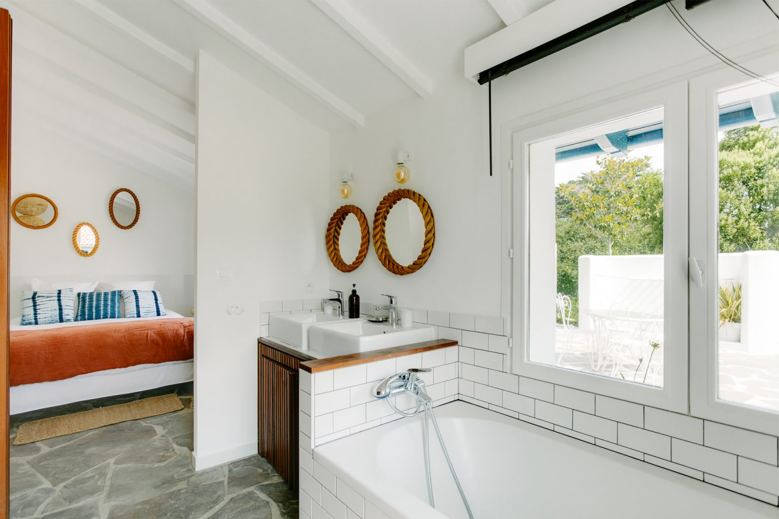 chambre avec salle de bain Maisons Domino Guéthary