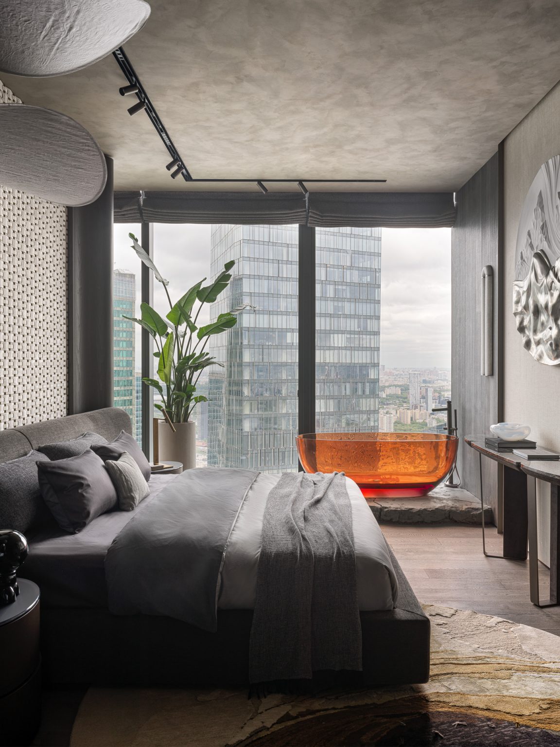 Un appartement design et neutre de 85m2 aux beaux matériaux bruts