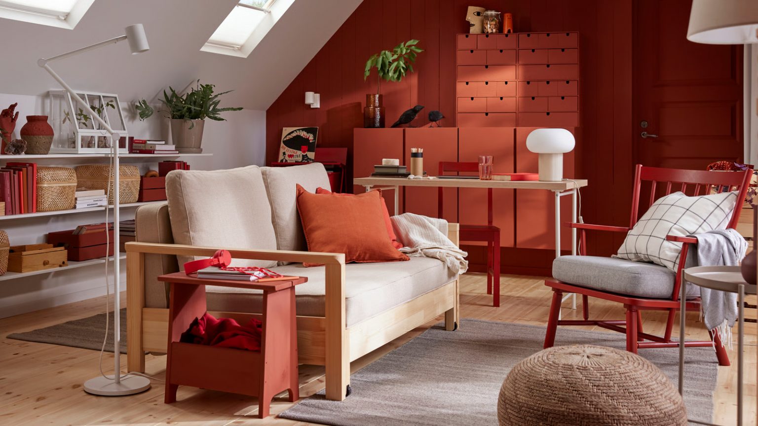 salon IKEA avec canapé convertible TORNSBORG