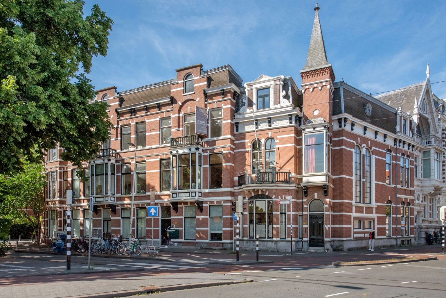bâtiment classique en briques La Haye Pays-Bas