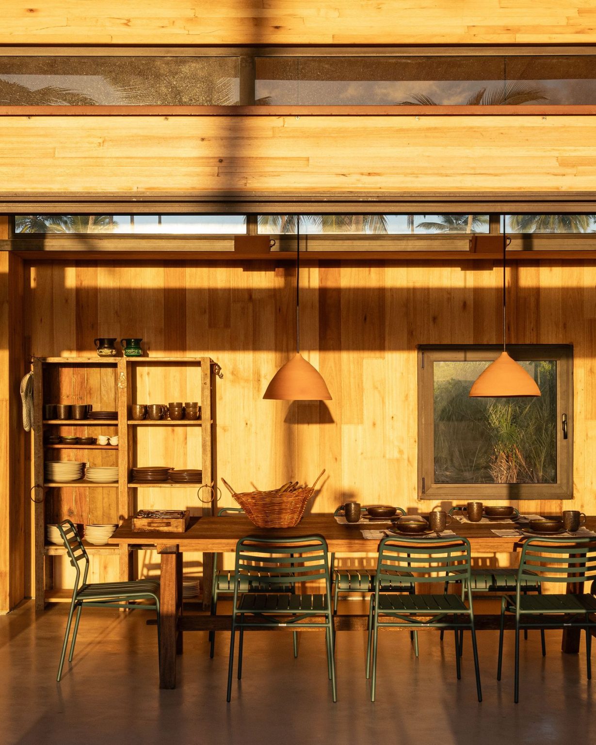 salle à manger avec baies vitrées maison contemporaine Modular Bahia