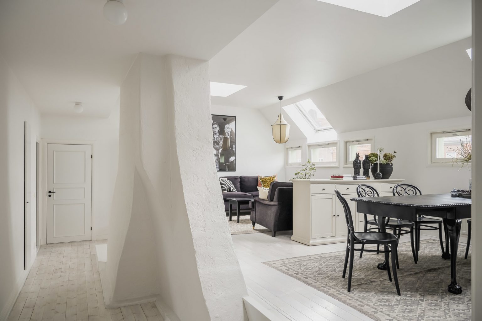 salon et salle à manger appartement mansardé