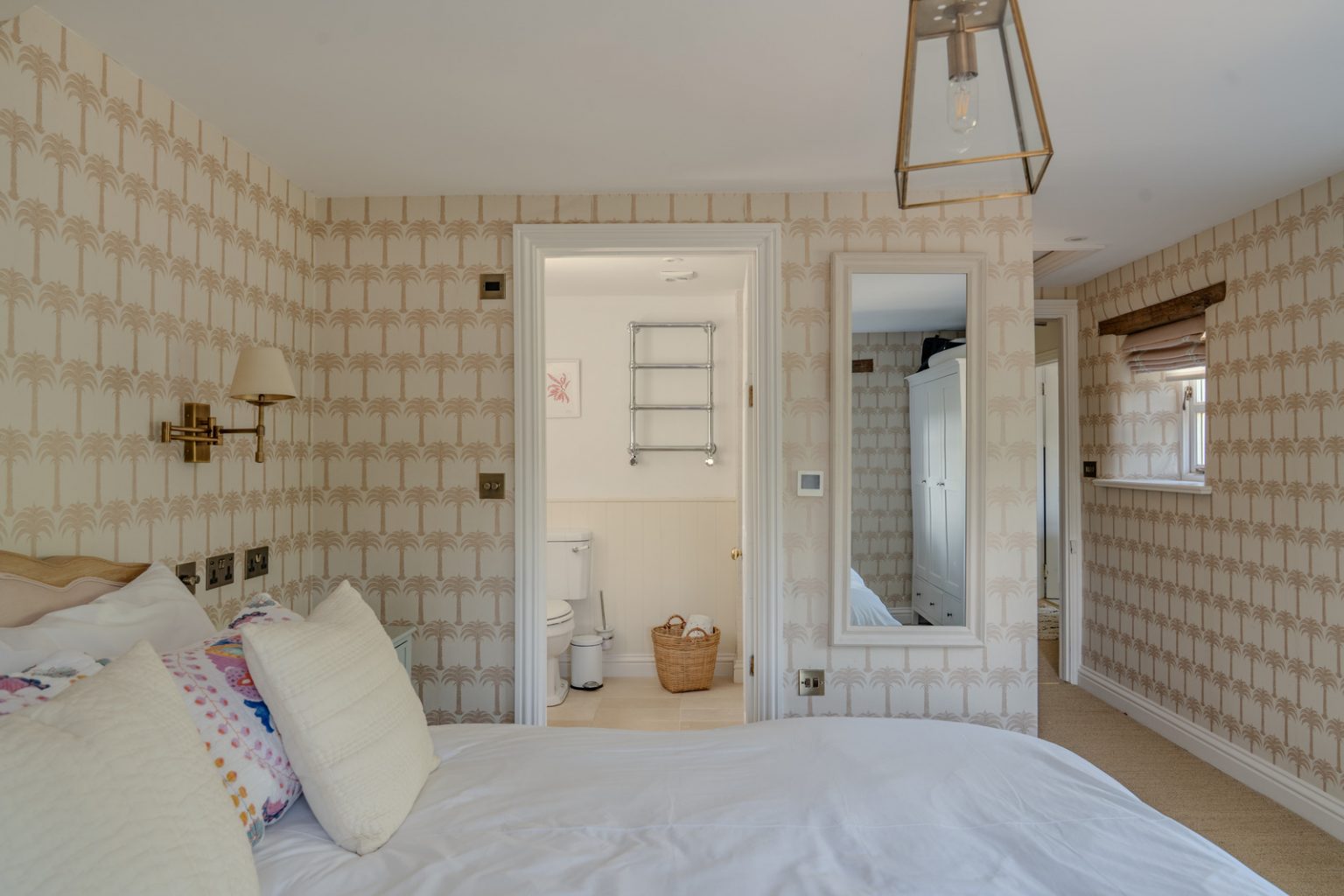 chambre avec salle de bain