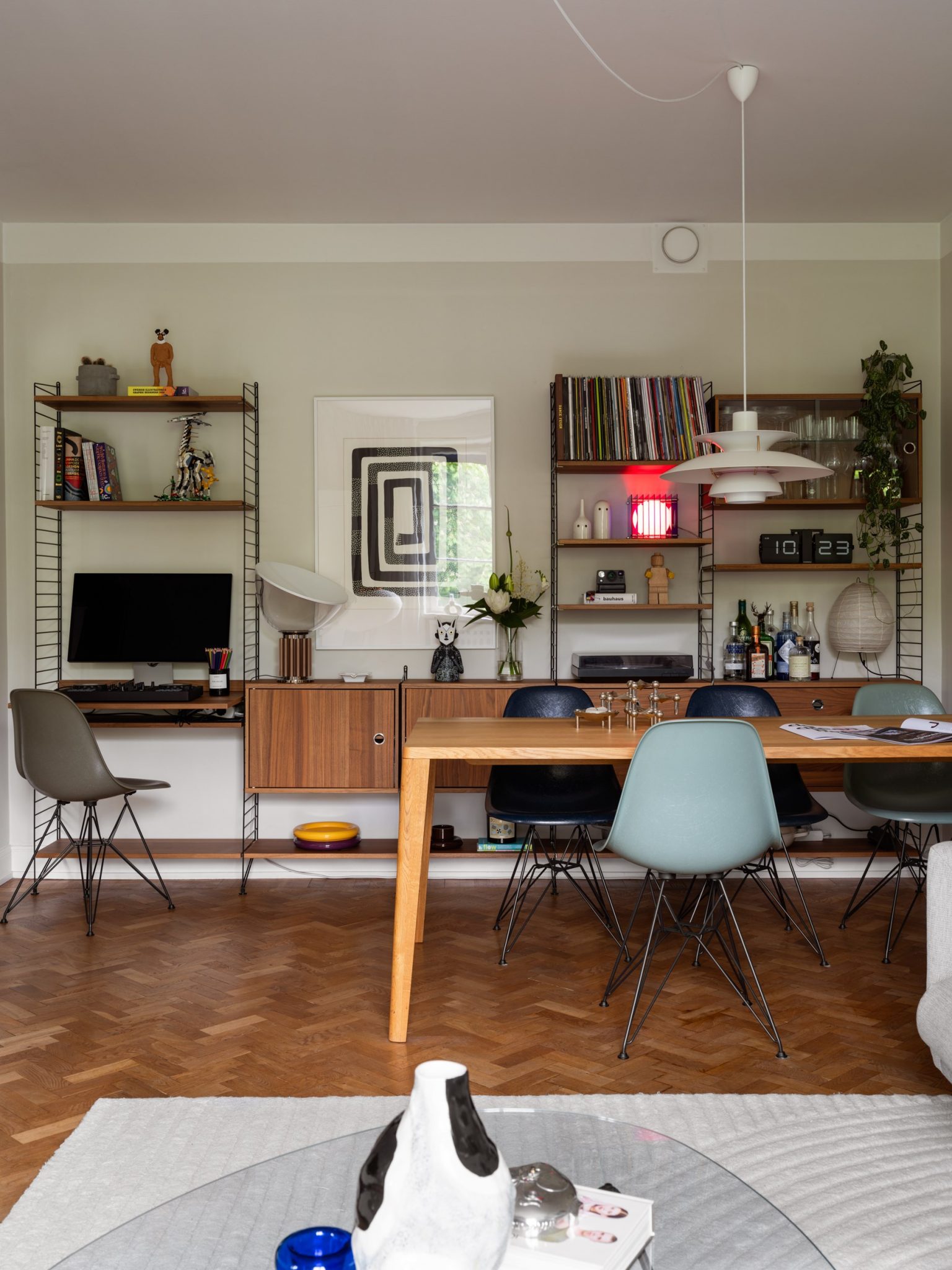 salon et salle à manger style mid-century deux-pièces 43m2