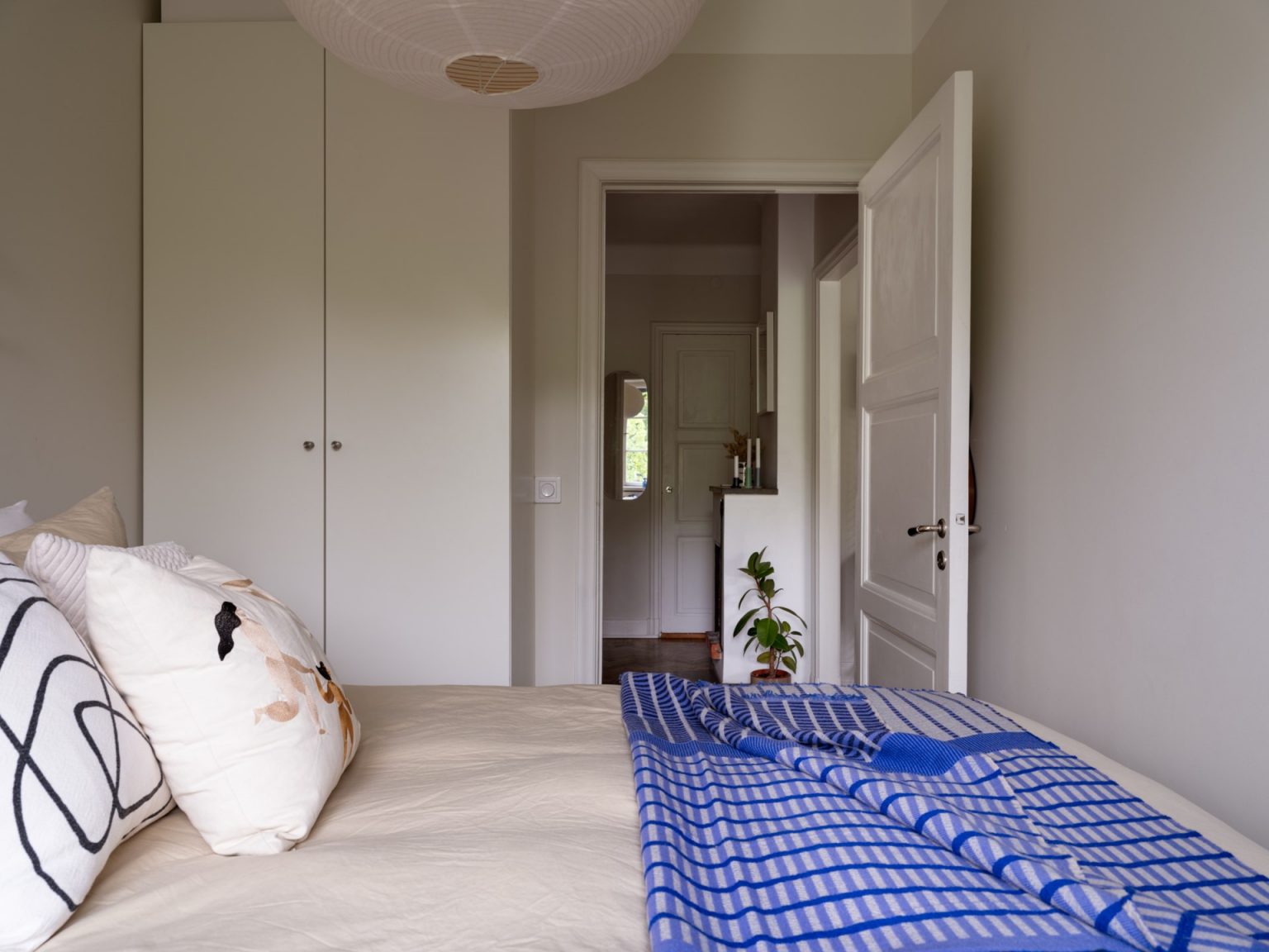 chambre avec placard