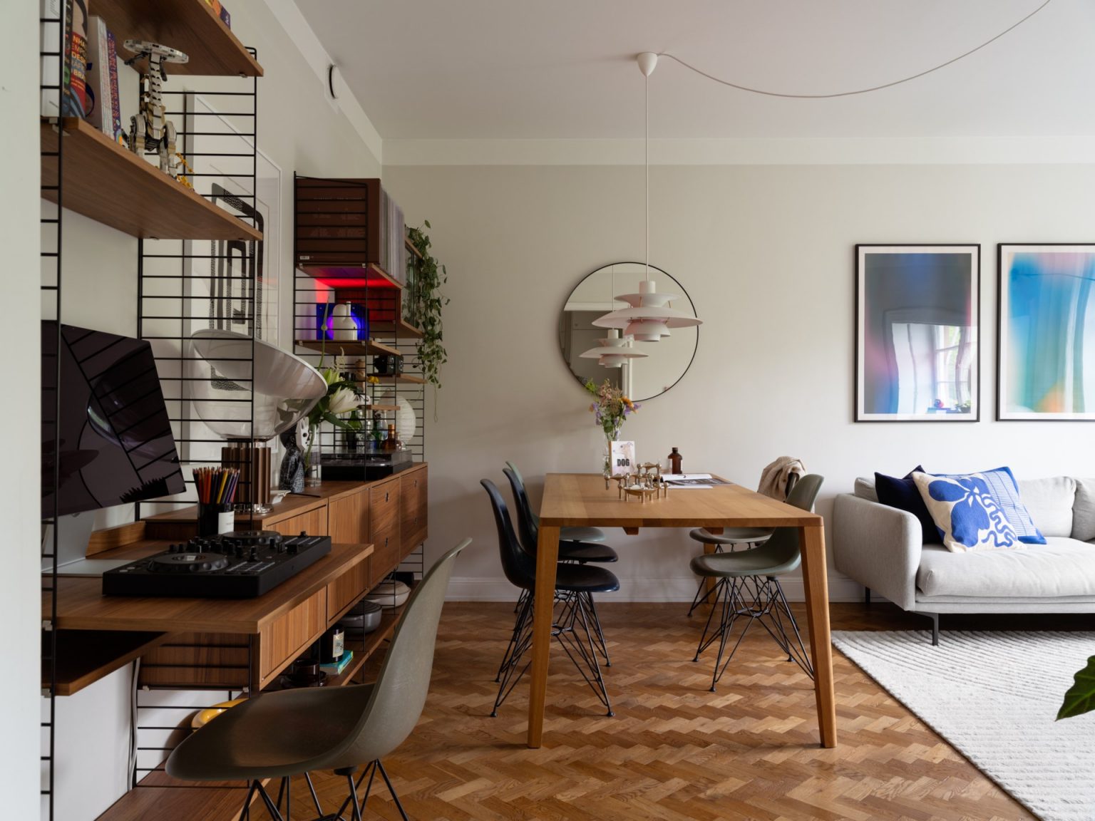 salon et salle à manger style mid-century deux-pièces 43m2